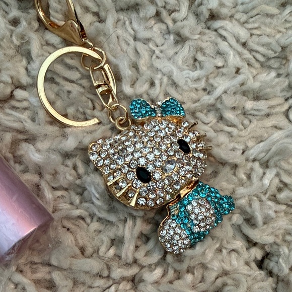 Hello Kitty and Gold-Turquoise Keychain - Picture 4 of 4